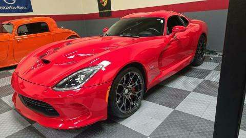 2014 Dodge SRT Viper - 30