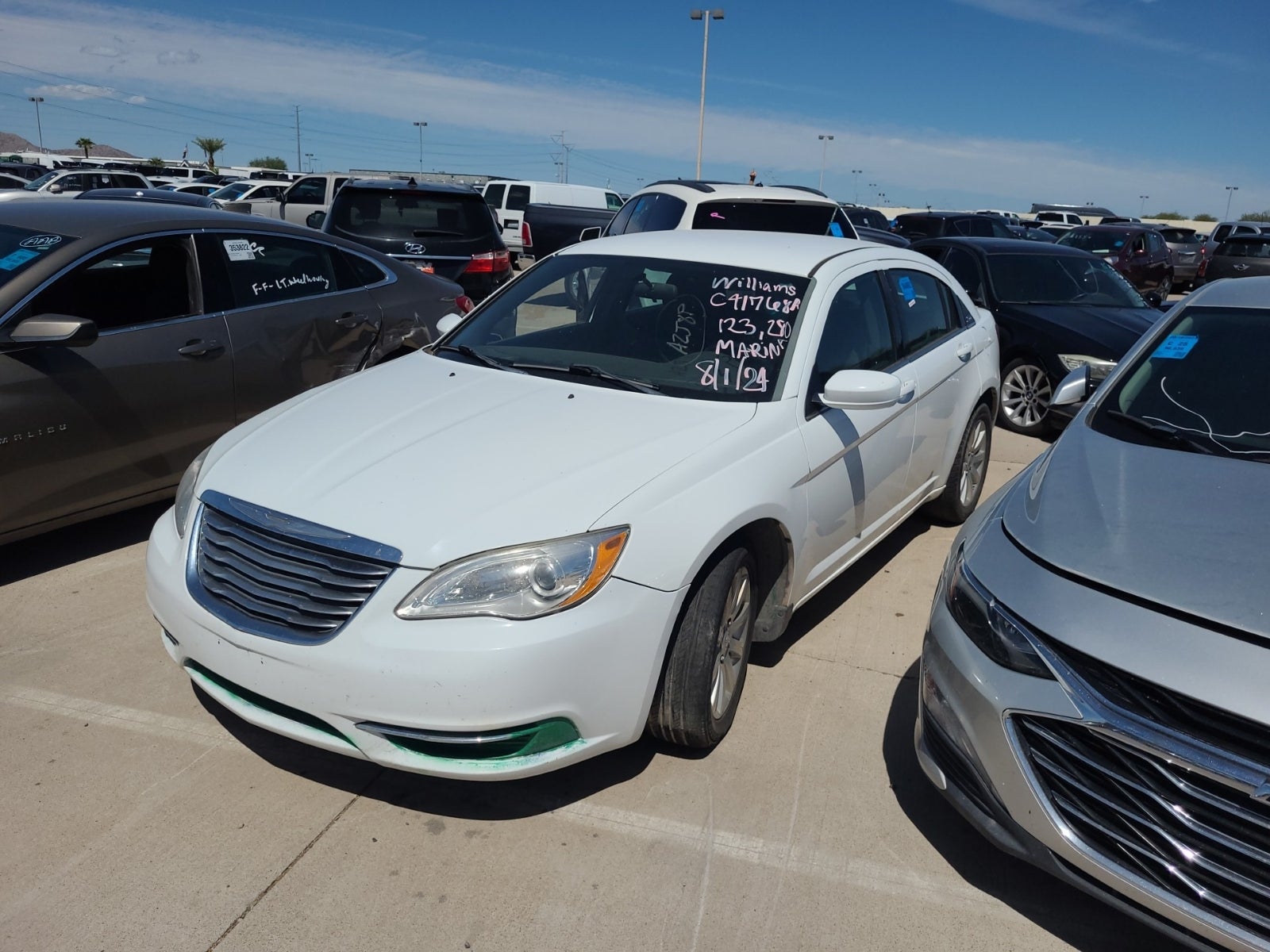 Vehicle Image 1 of 1 for 2014 Chrysler 200