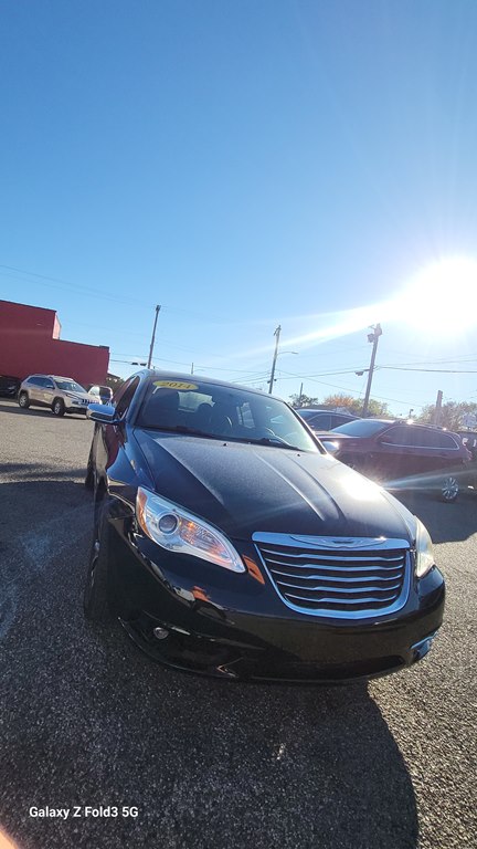 Vehicle Image 35 of 35 for 2014 Chrysler 200