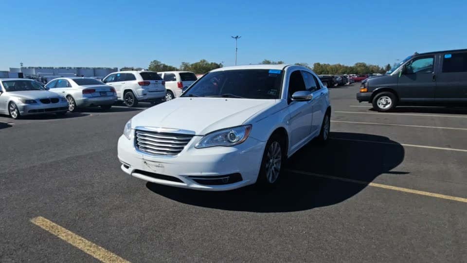 Vehicle Image 1 of 1 for 2014 Chrysler 200