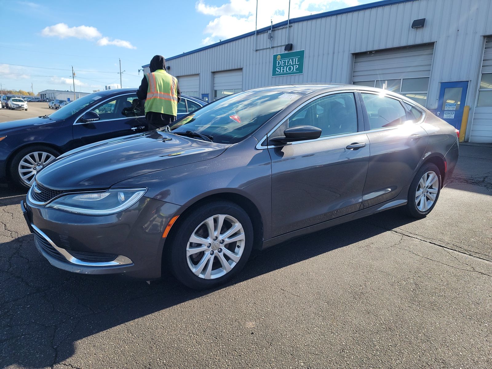 Vehicle Image 1 of 1 for 2015 Chrysler 200