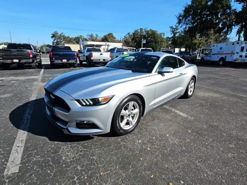 2017 Ford Mustang - 36