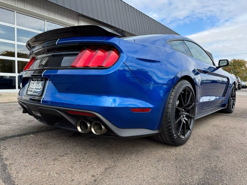 Vehicle Image 74 of 120 for 2018 Ford Shelby GT350