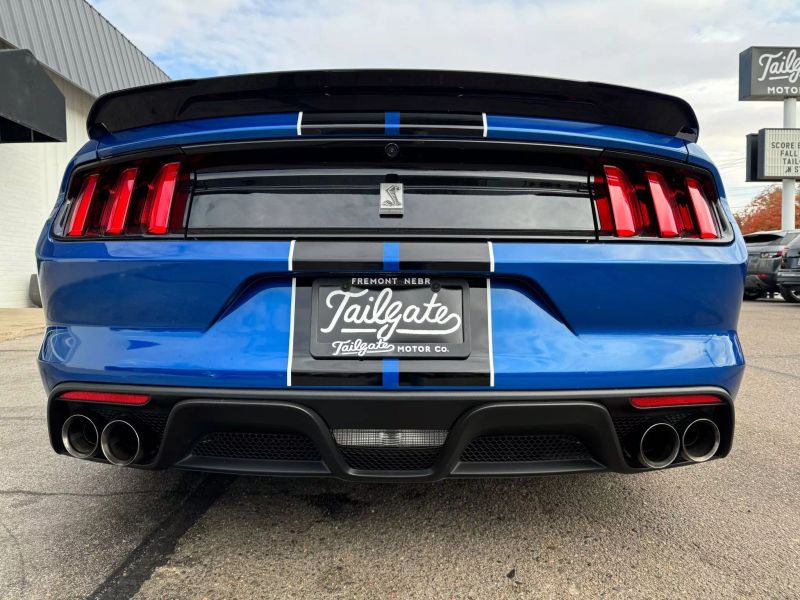 Vehicle Image 75 of 120 for 2018 Ford Shelby GT350