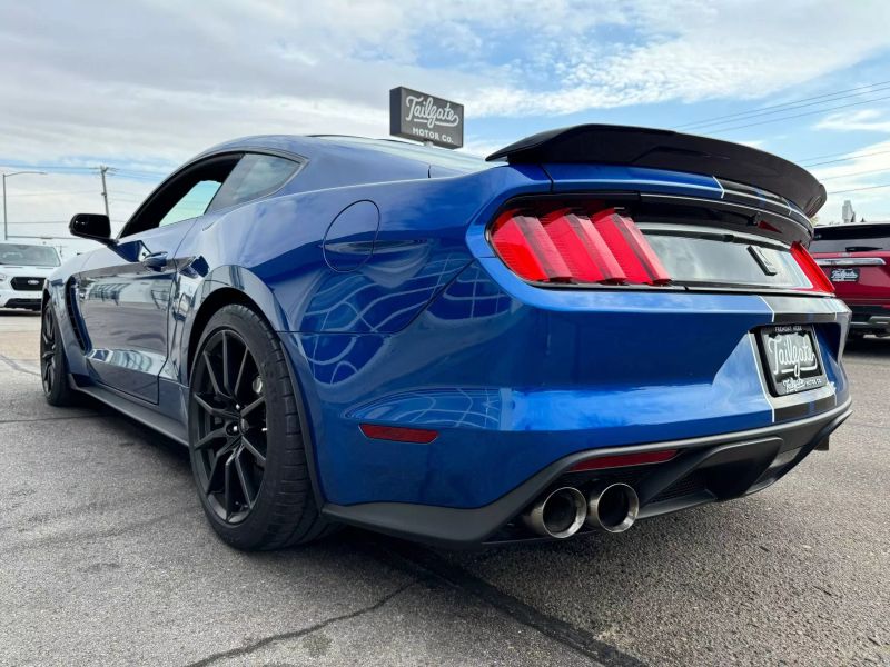 Vehicle Image 76 of 120 for 2018 Ford Shelby GT350