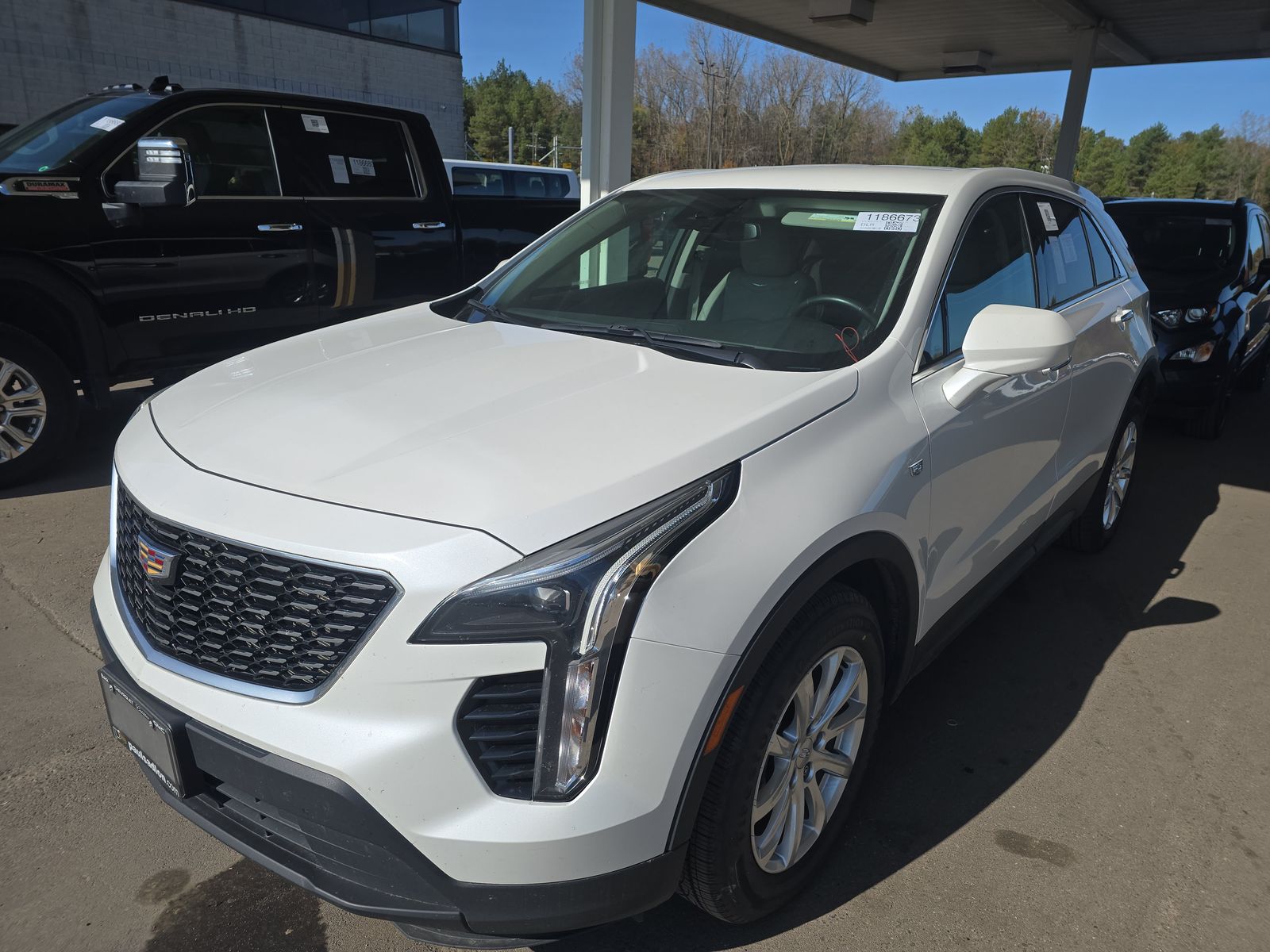 Vehicle Image 2 of 27 for 2021 Cadillac XT4