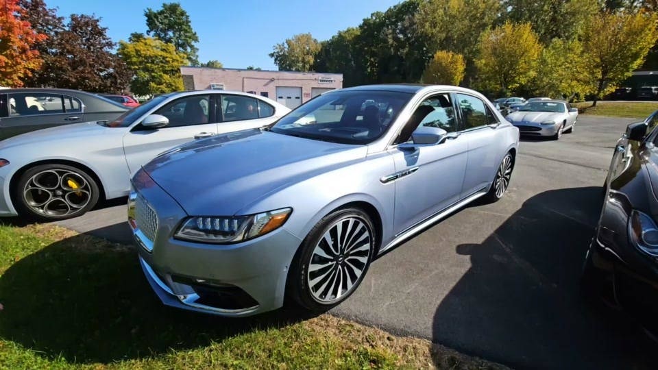 Vehicle Image 41 of 42 for 2019 Lincoln Continental