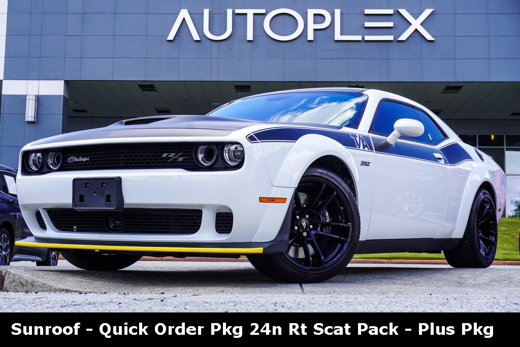 Vehicle Image 2 of 45 for 2023 Dodge Challenger
