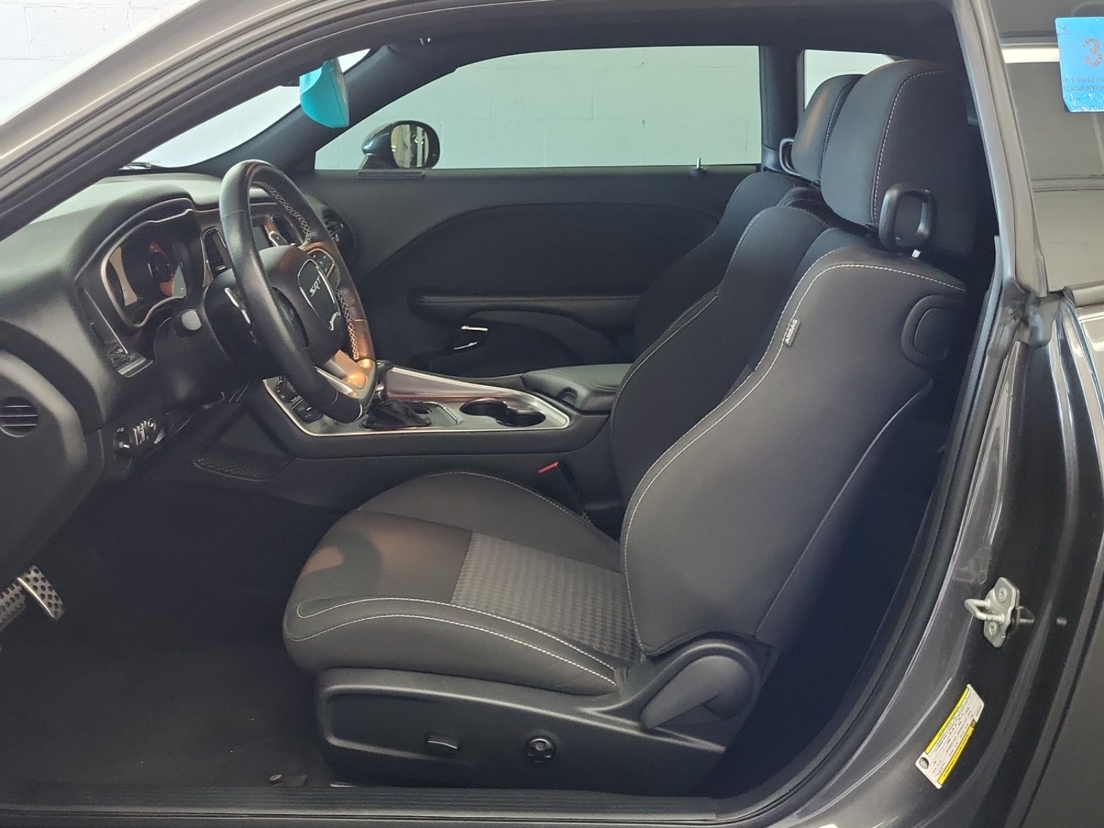 Vehicle Image 27 of 33 for 2019 Dodge Challenger