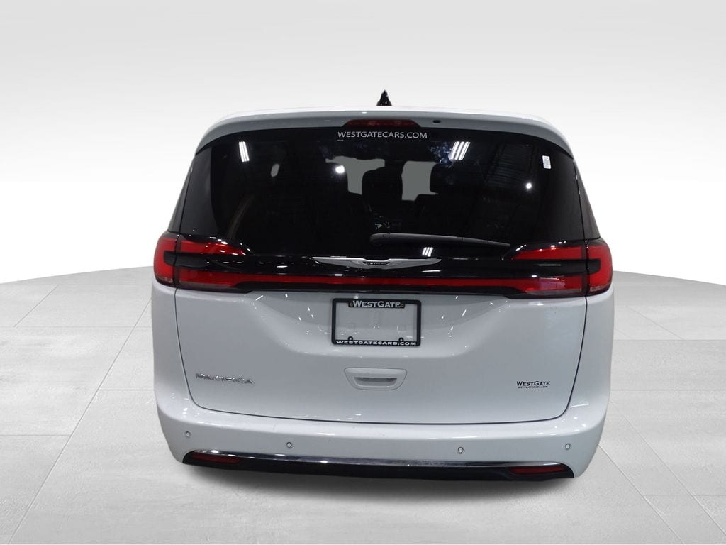 Vehicle Image 40 of 71 for undefined undefined undefined