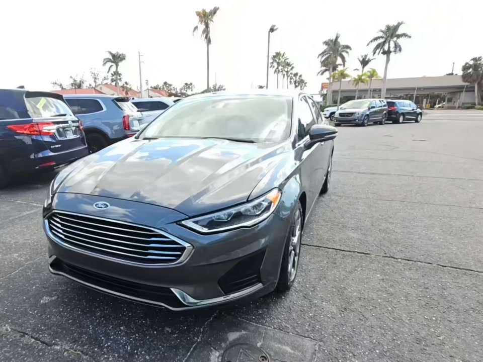 2020 Ford Fusion - 23