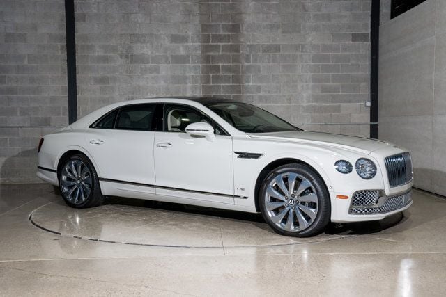 2021 Bentley Flying Spur - 1