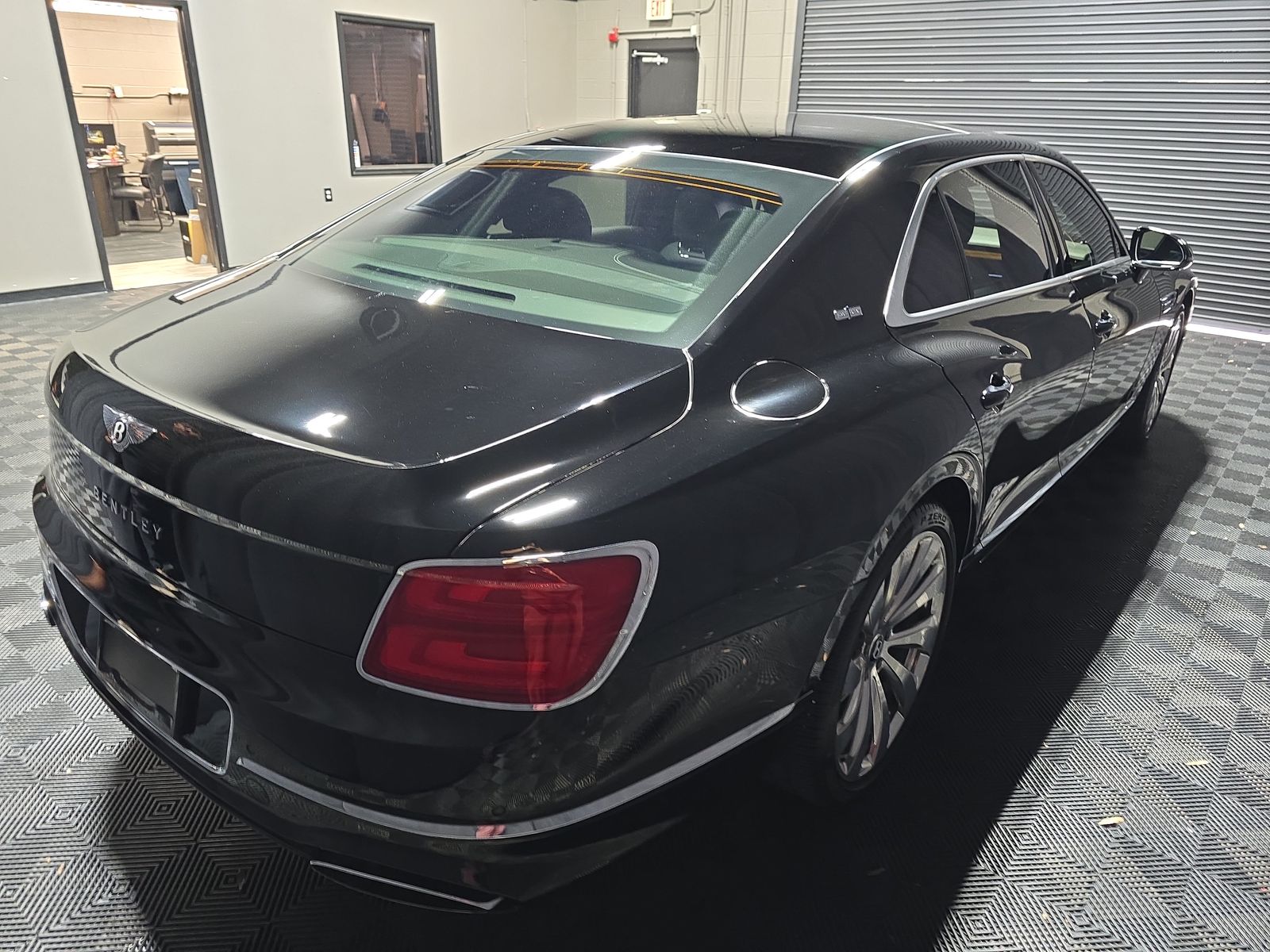 2021 Bentley Flying Spur - 48
