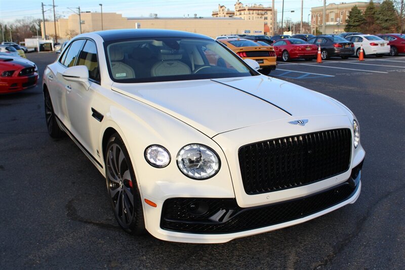 Vehicle Image 204 of 250 for 2021 Bentley Flying Spur