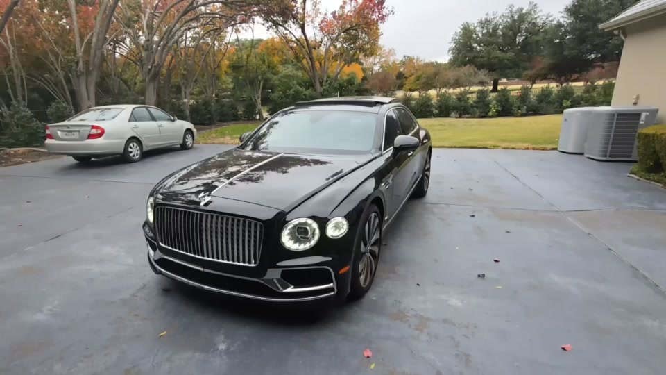 2021 Bentley Flying Spur - 1