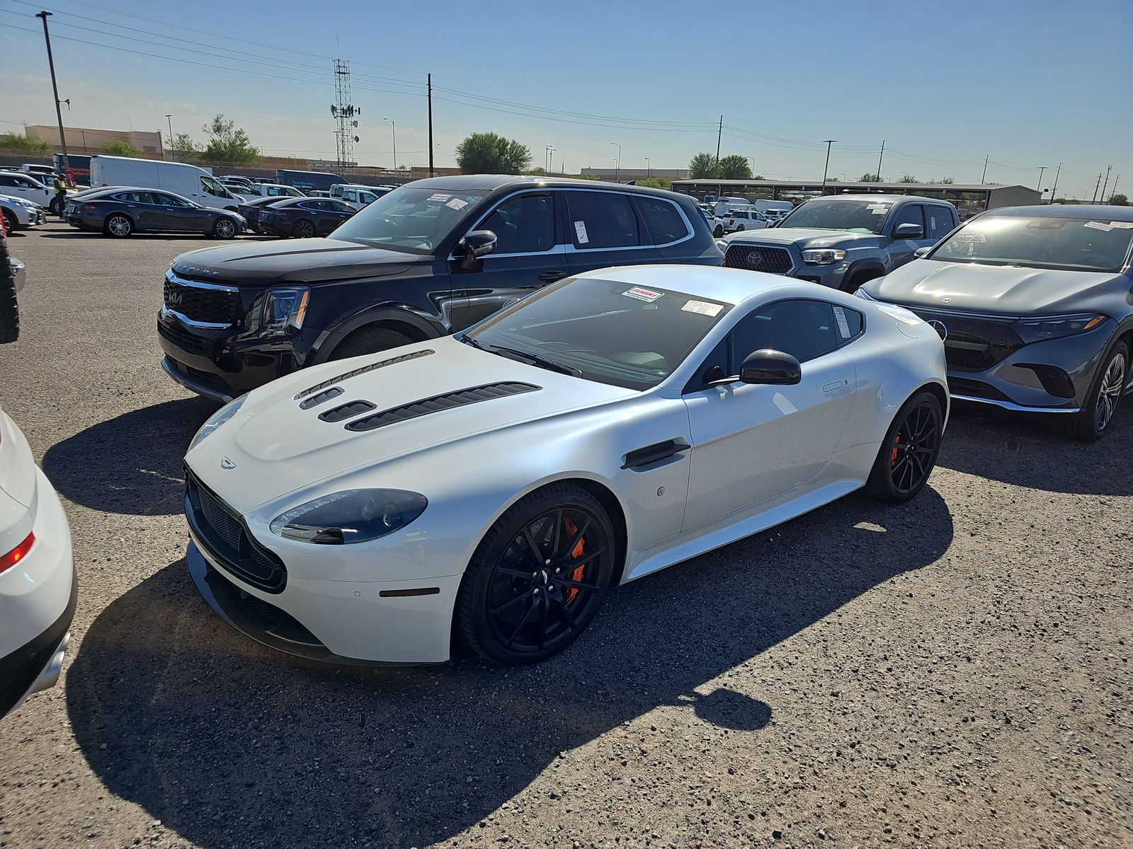 Vehicle Image 3 of 4 for 2015 Aston Martin V12 Vantage S