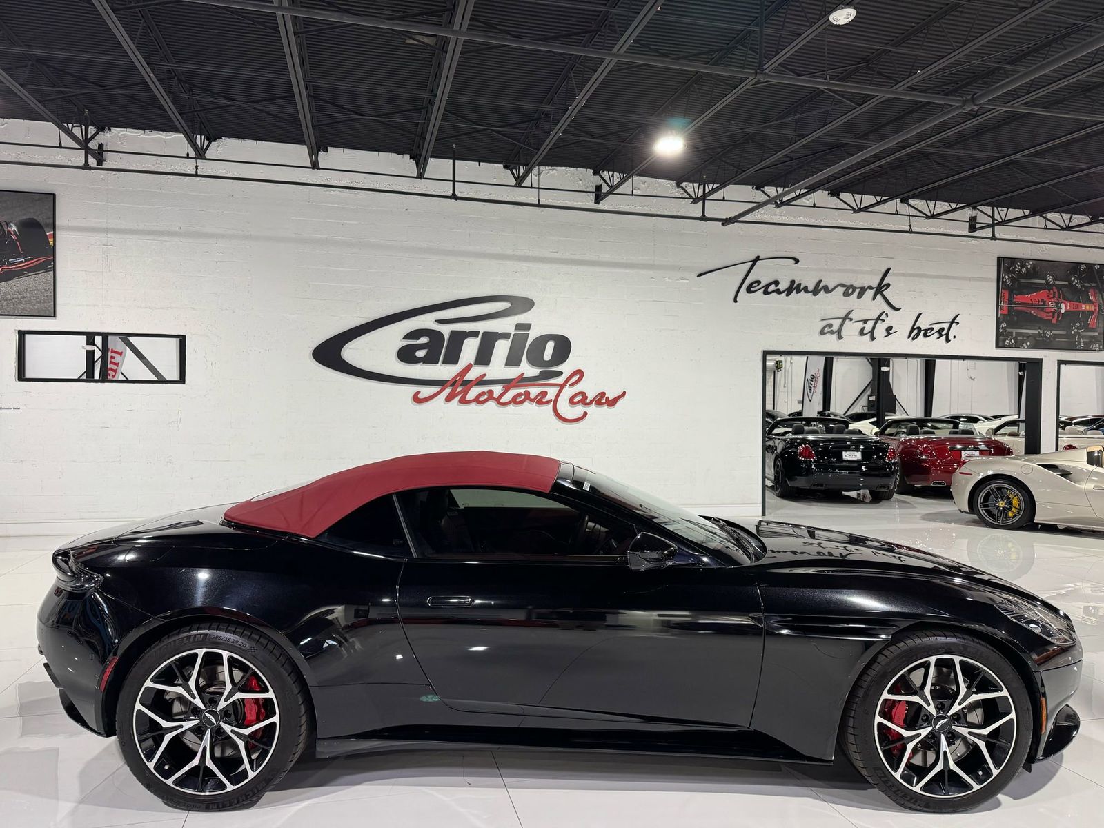 2019 Aston Martin DB11 - 70