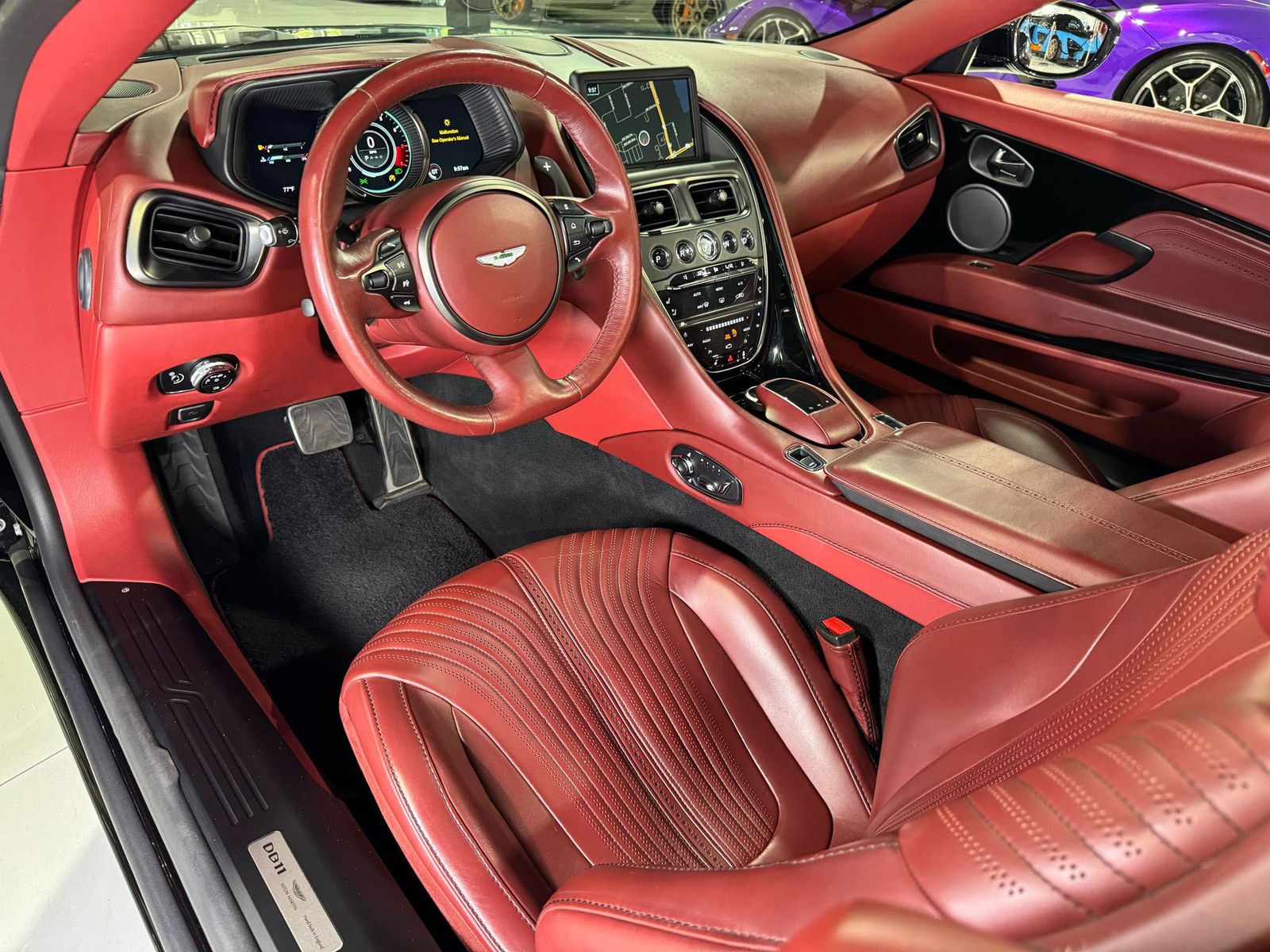 Vehicle Image 71 of 106 for 2019 Aston Martin DB11