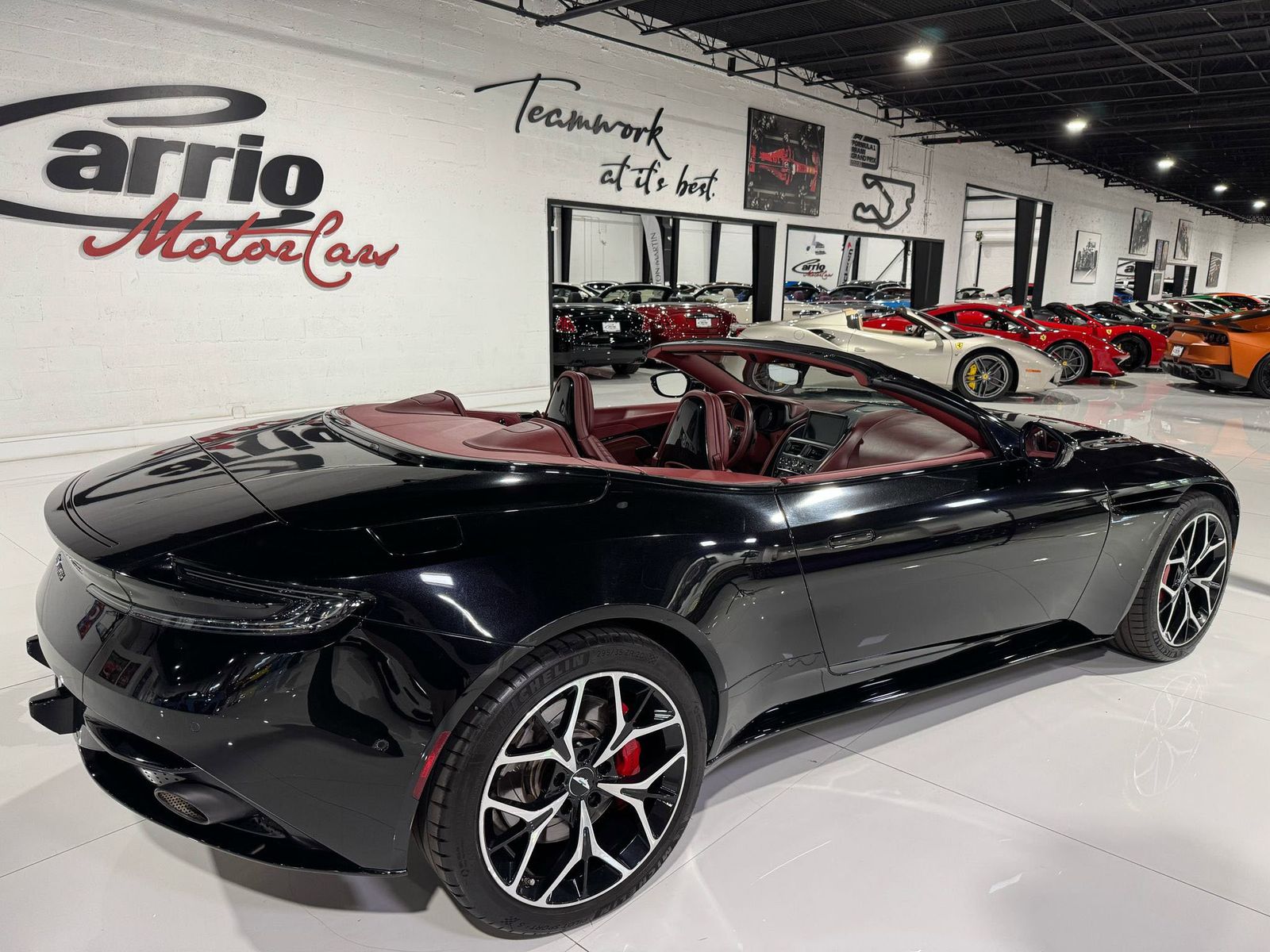 Vehicle Image 62 of 106 for 2019 Aston Martin DB11