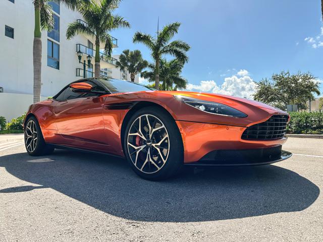 2019 Aston Martin DB11 - 44