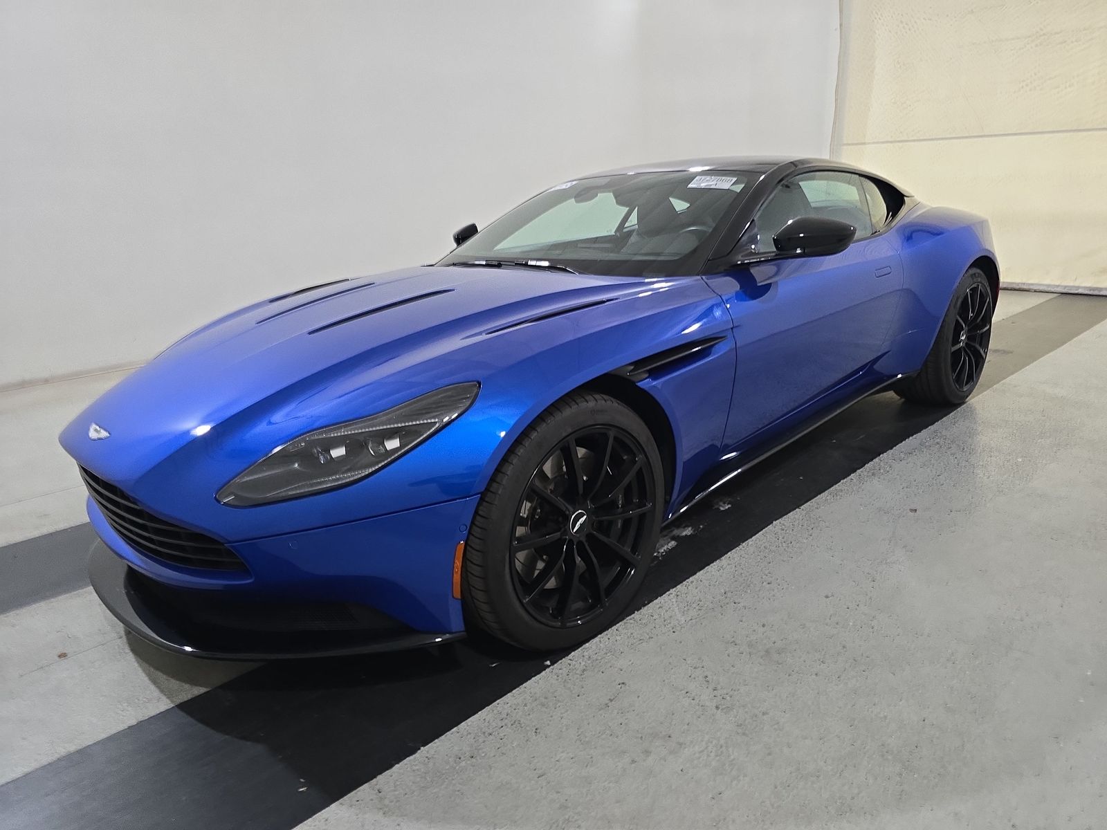 Vehicle Image 1 of 1 for 2020 Aston Martin DB11