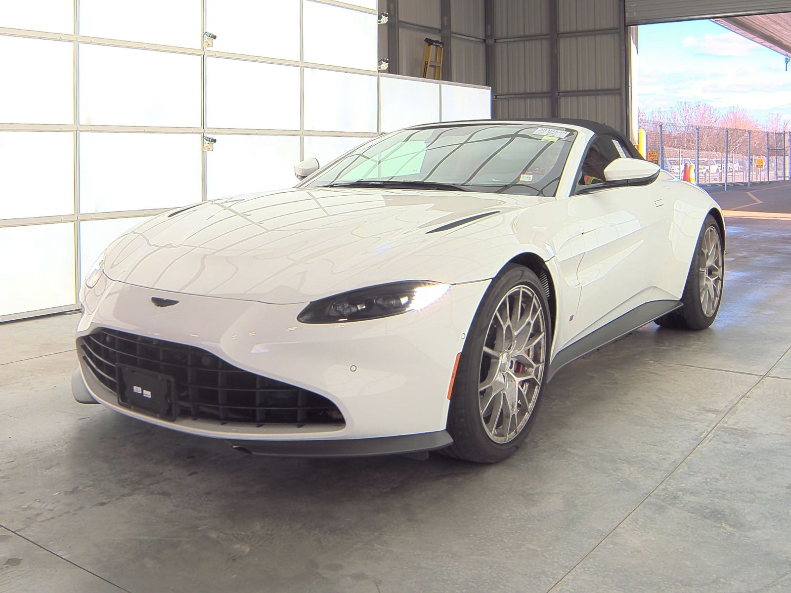 Vehicle Image 1 of 1 for 2021 Aston Martin Vantage