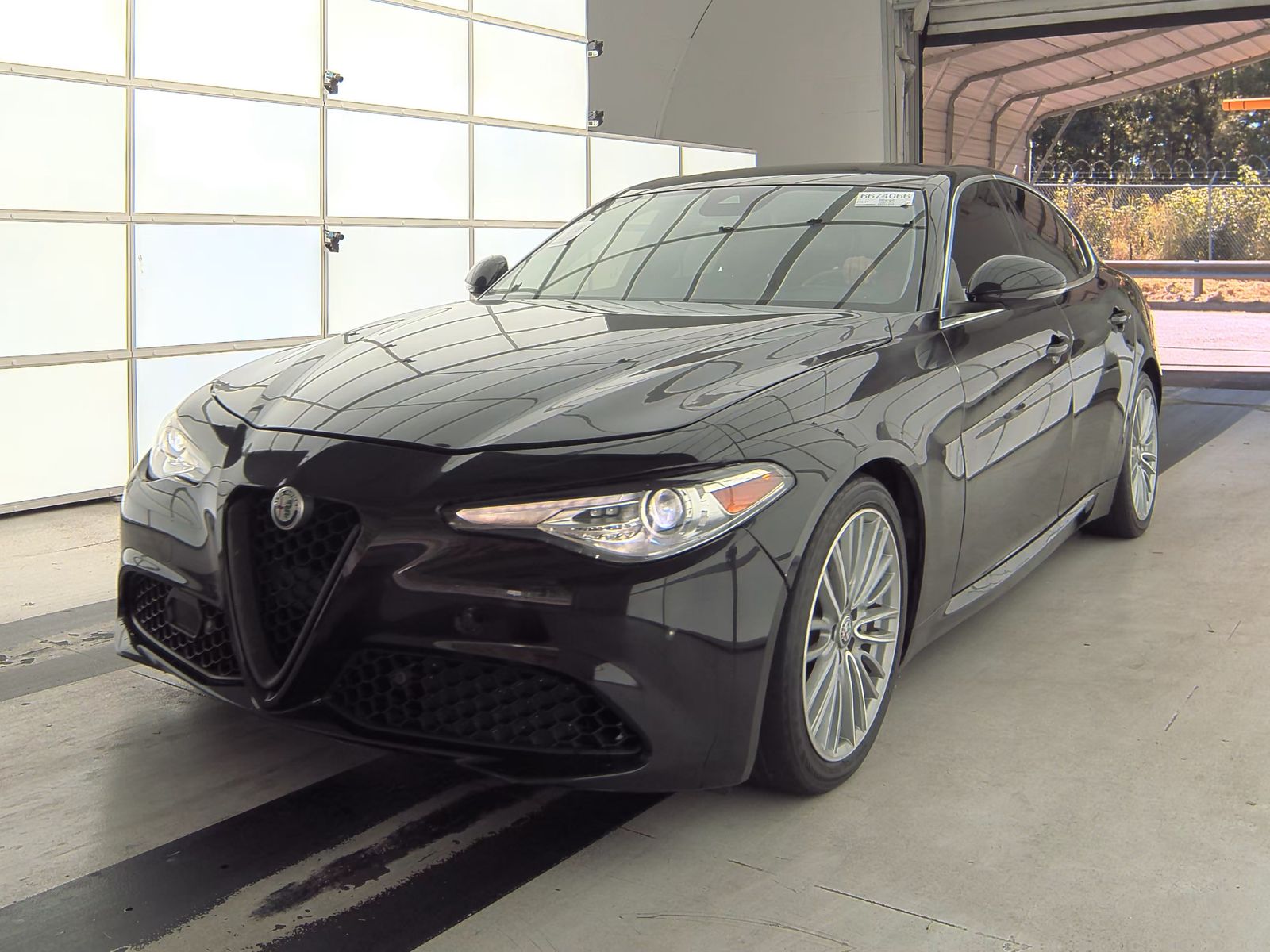 Vehicle Image 12 of 12 for 2017 Alfa Romeo Giulia