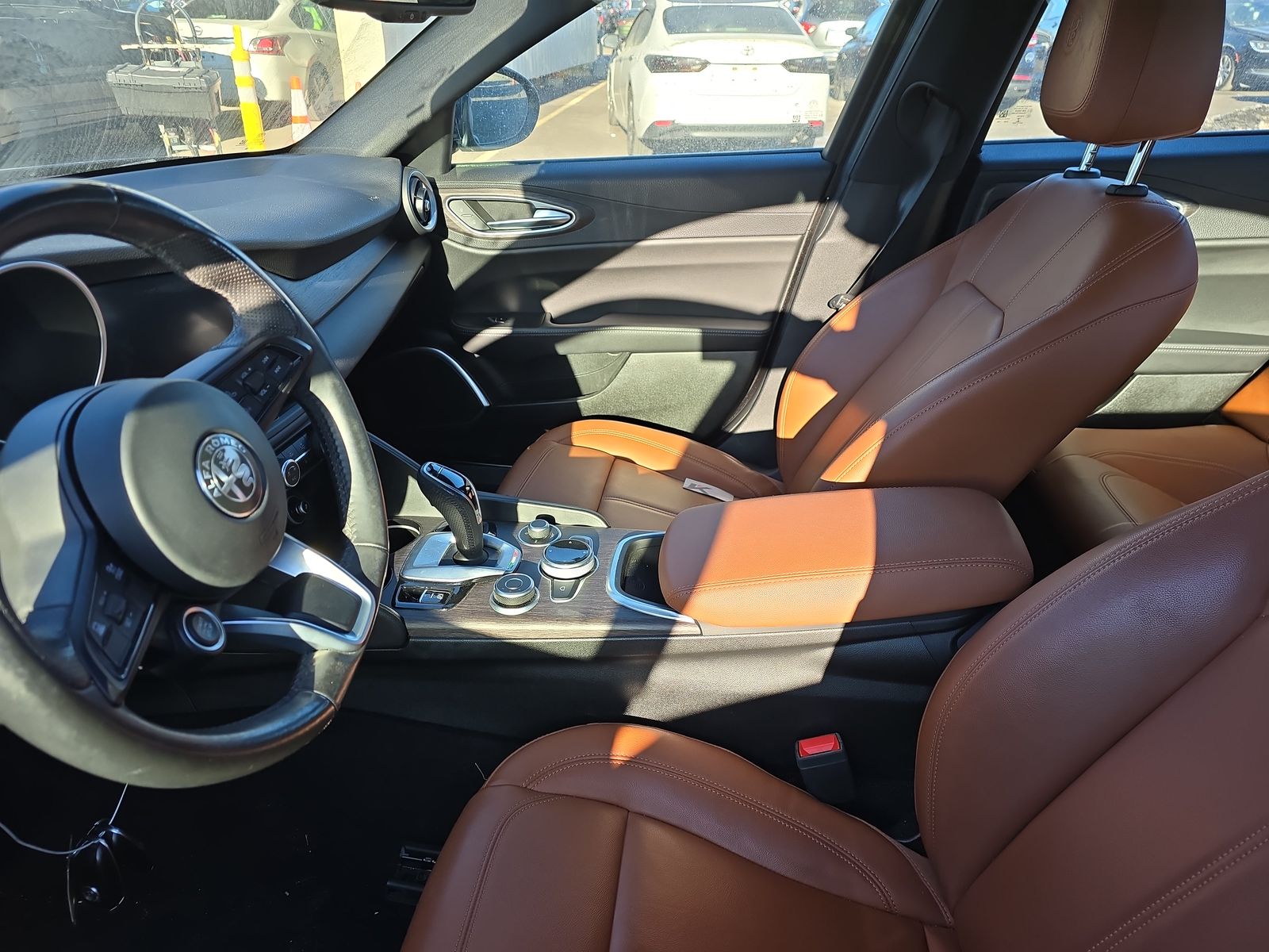 2022 Alfa Romeo Giulia - 10