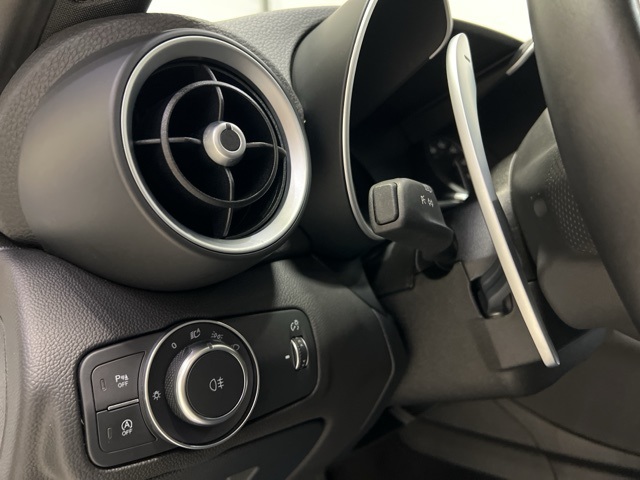 Vehicle Image 21 of 51 for 2023 Alfa Romeo Giulia
