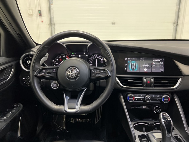 2023 Alfa Romeo Giulia - 33