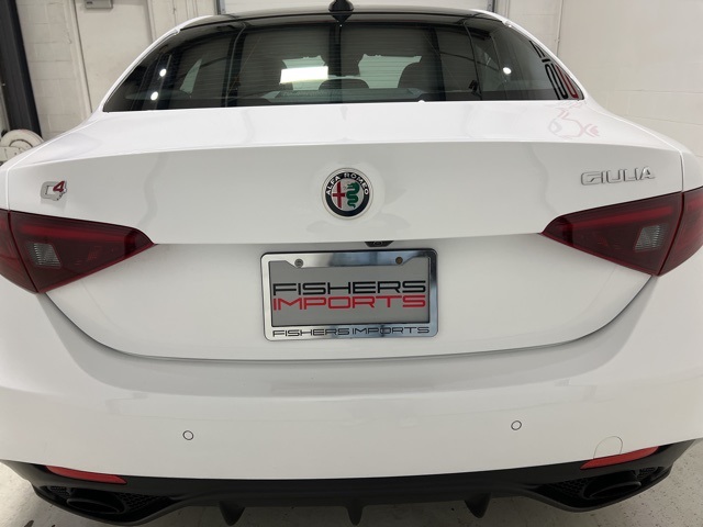 2023 Alfa Romeo Giulia - 9