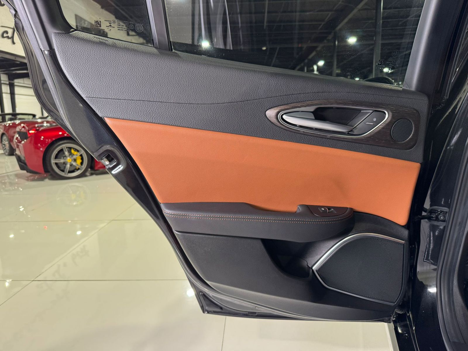 Vehicle Image 40 of 51 for 2021 Alfa Romeo Giulia