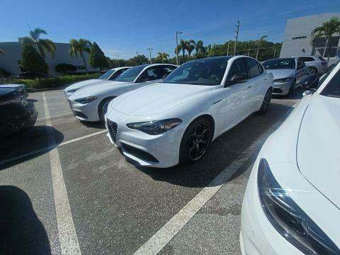 2023 Alfa Romeo Giulia - 52